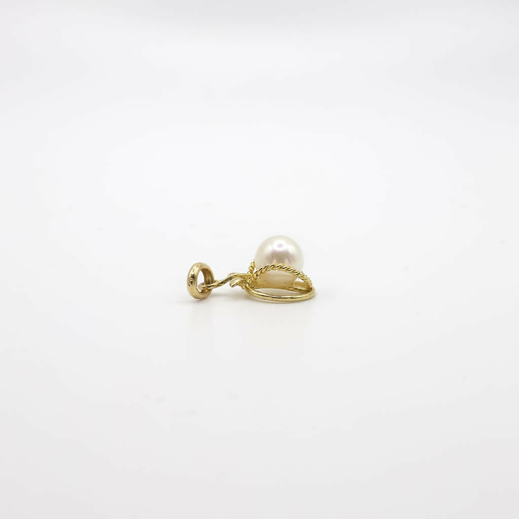 Anhänger aus 14 Karat Gelbgold mit echter Perle, Vintage