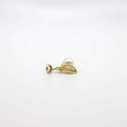 Anhänger aus 14 Karat Gelbgold mit echter Perle, Vintage