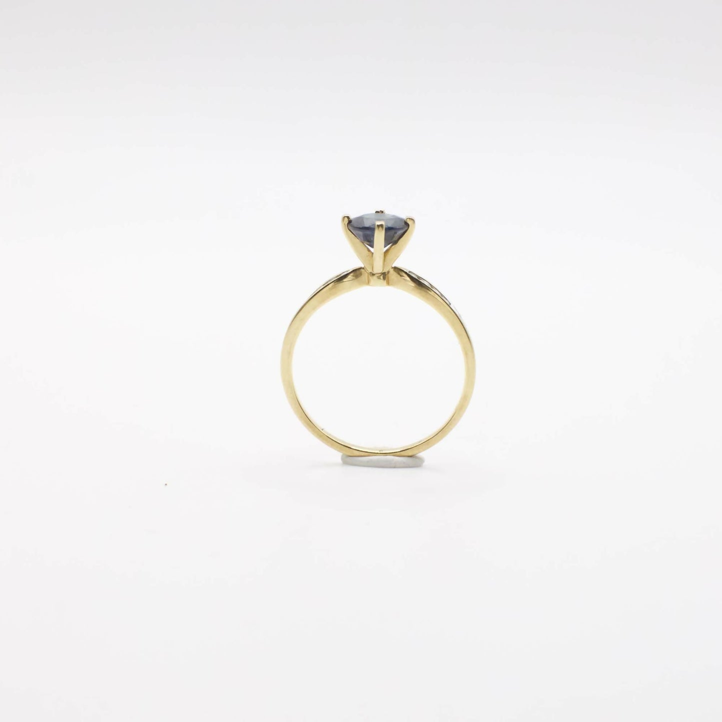 Vintage Genuine Earth Mined Sapphire and Diamond Ring In 18K Yellow Gold
