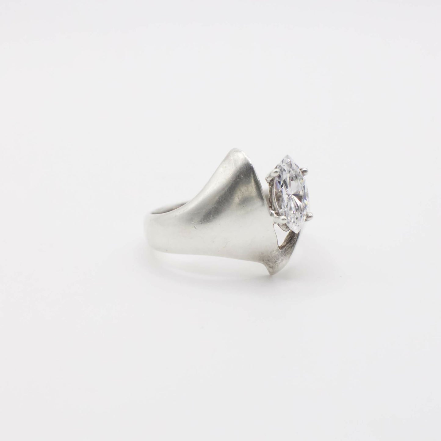 Vintage Marquis-Diamantimitation-Ring in Sterlingsilber