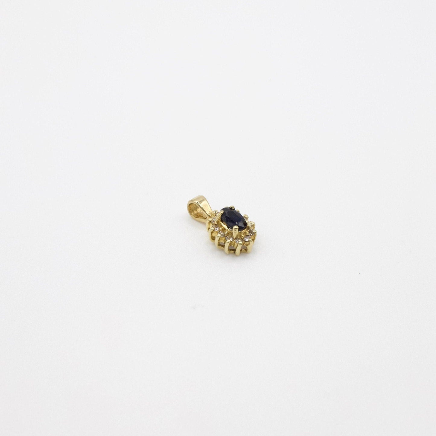 Vintage filigraner 14K Gelbgold Saphir- und Diamant-Anhänger